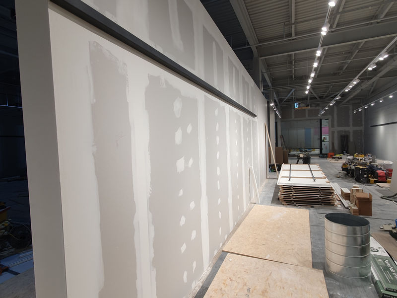 River Island retail fit-out with partitions and suspended ceilings at Telford Shopping Centre